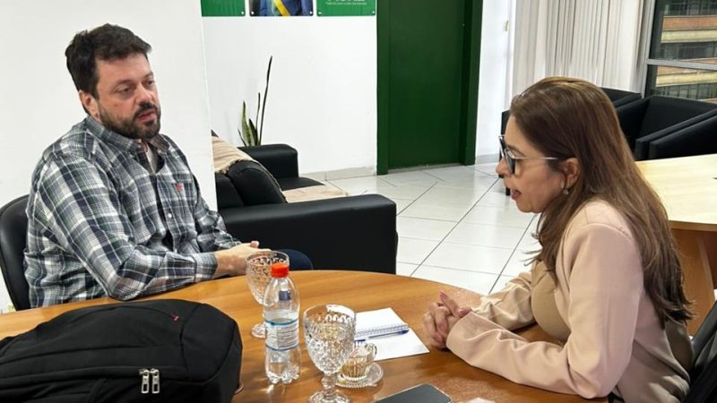 Sindmed-AC cobra insalubridade, PCCR e segurança em reunião com Sesacre