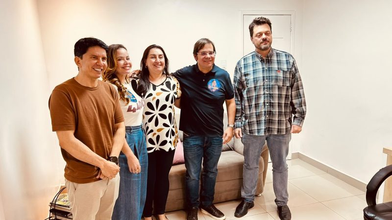 Sindmed-AC recebe candidatos para debater saúde pública e pautas da classe